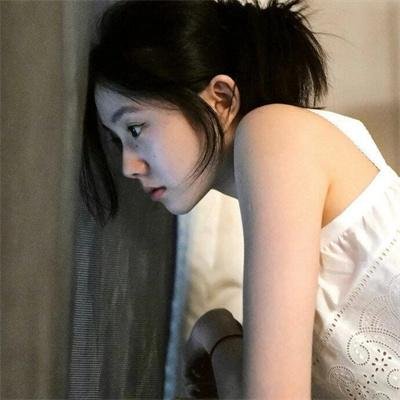 汪洋中的一条船1978
